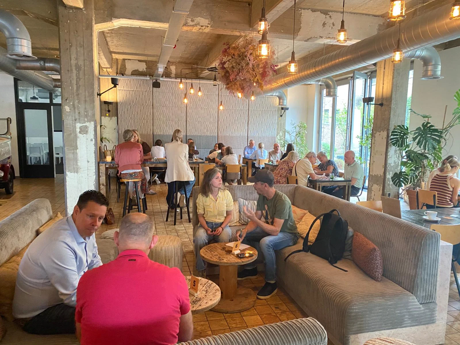 Zakelijke speeddate – Open Coffee Den Bosch – september 2026 (5)